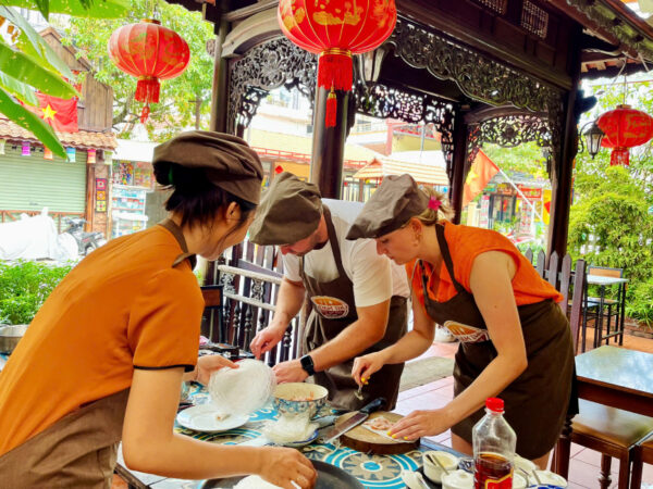 1D_HUE LOCAL VILLAGE AND LAGOON EXPERIENCE WITH COOKING CLASS